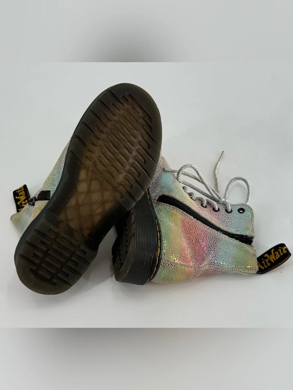 Dr. Martens 1460 Pascal J‎ Metallic Rainbow Girls 1